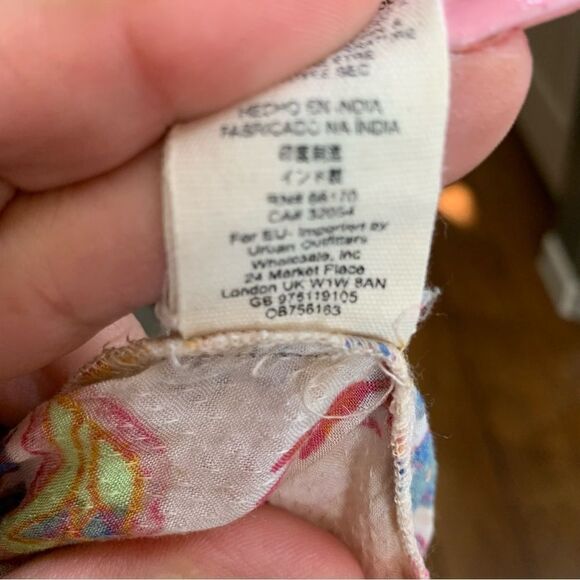 Free People Boho Off Shoulder Bell Sleeve Smocked Floral Blouse - Picture 13 of 14